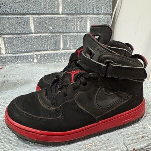 Nike Air Jordan AJF6 Toddler Shoes / Black and Red / Size 3Y